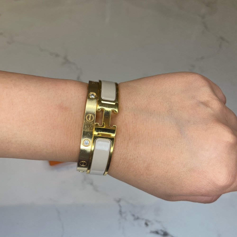 Hermes Enamel Clic Clac H Narrow Bracelet PM Marron Glace